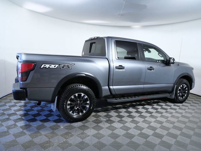 Used 2021 Nissan Titan PRO-4X w/ Pro-4x Convenience Package AWD/4WD image 8