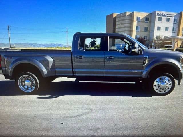 Certified 2022 Ford F450 Lariat w/ Lariat Ultimate Package image 4