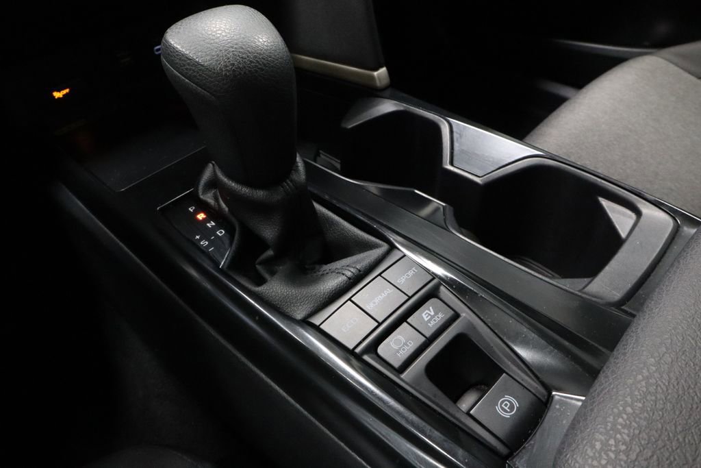 Used 2025 Toyota Camry LE FWD image 26