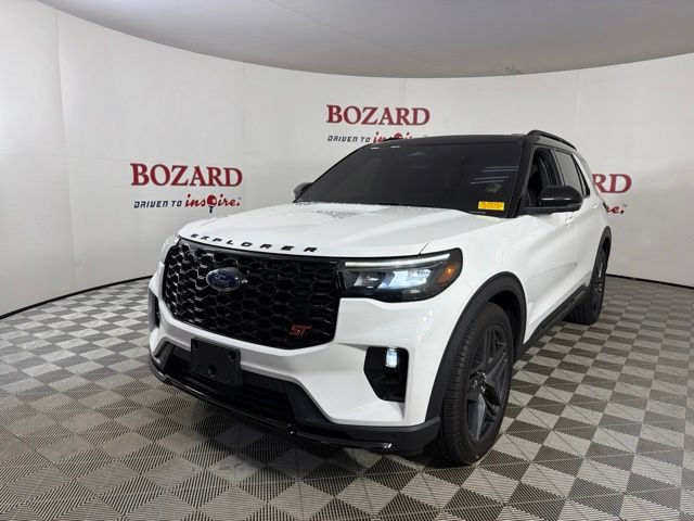 Certified 2025 Ford Explorer ST w/ Sun And Sound Package AWD/4WD image 4