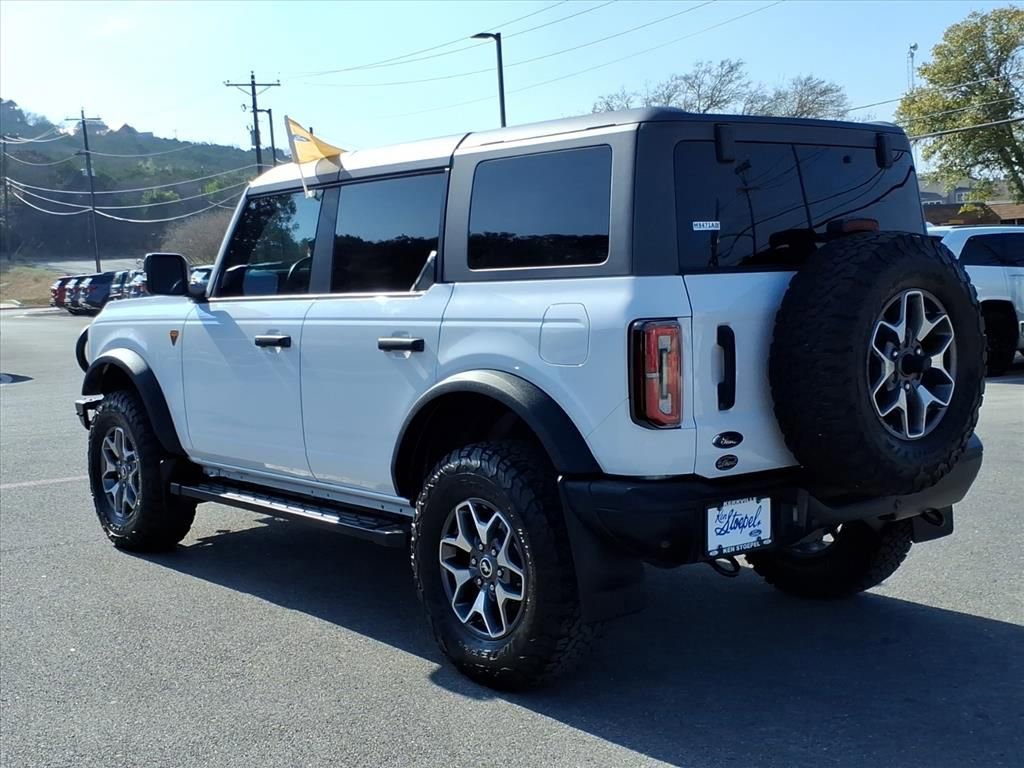 Certified 2024 Ford Bronco Badlands image 2