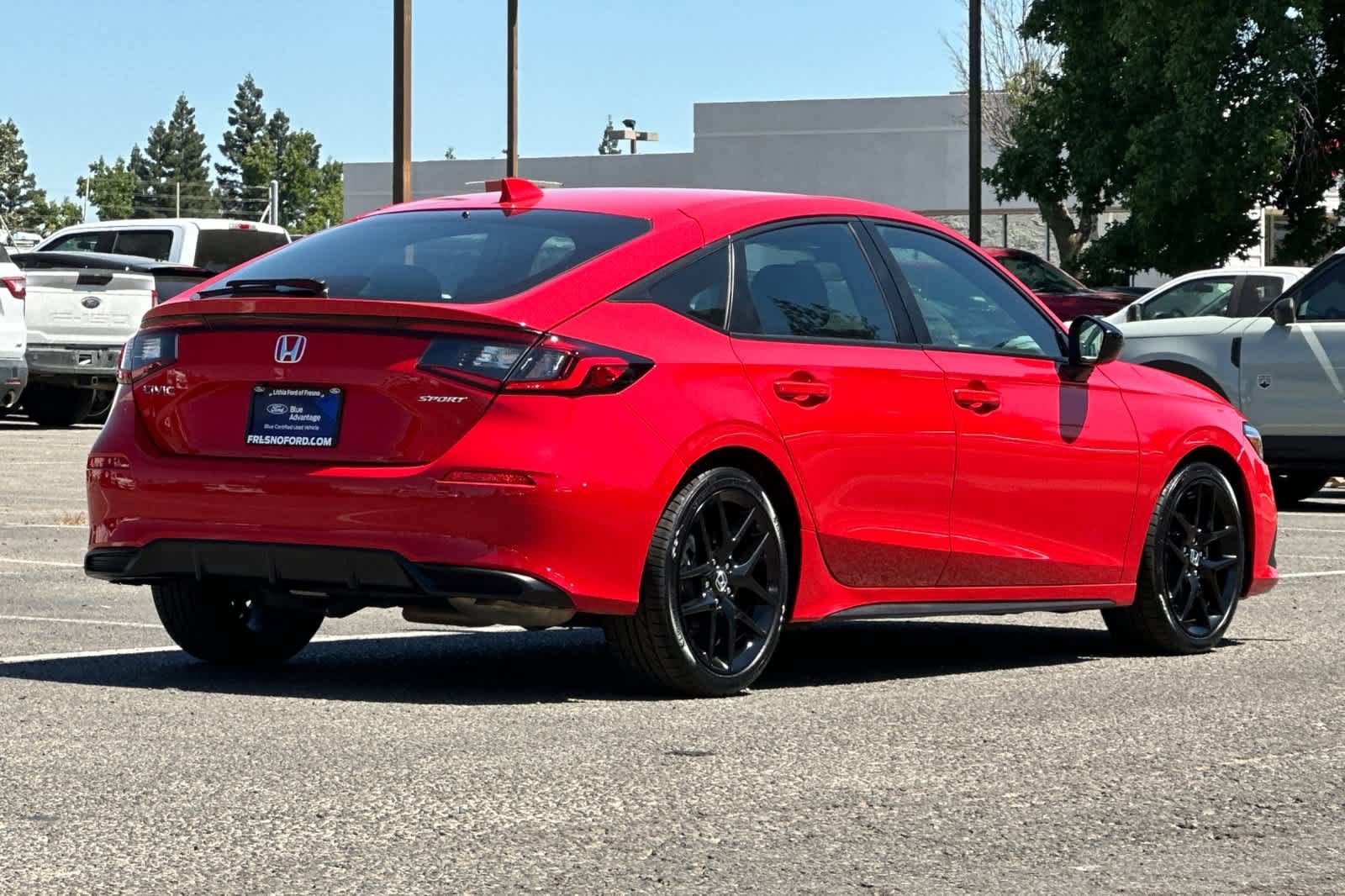 Used 2024 Honda Civic Sport image 2