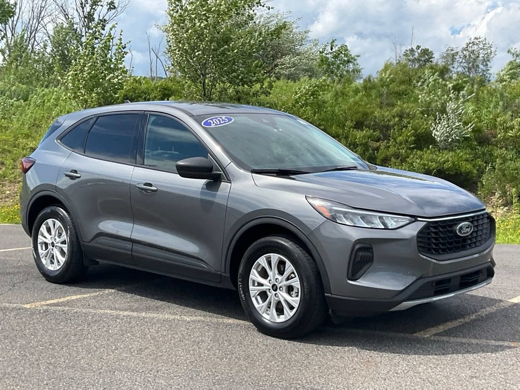 Certified 2025 Ford Escape Active