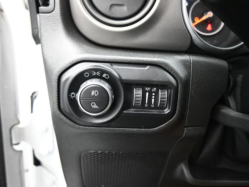 Used 2020 Jeep Gladiator Sport image 40