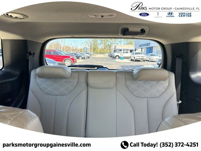 Used 2021 Hyundai Palisade Limited image 13