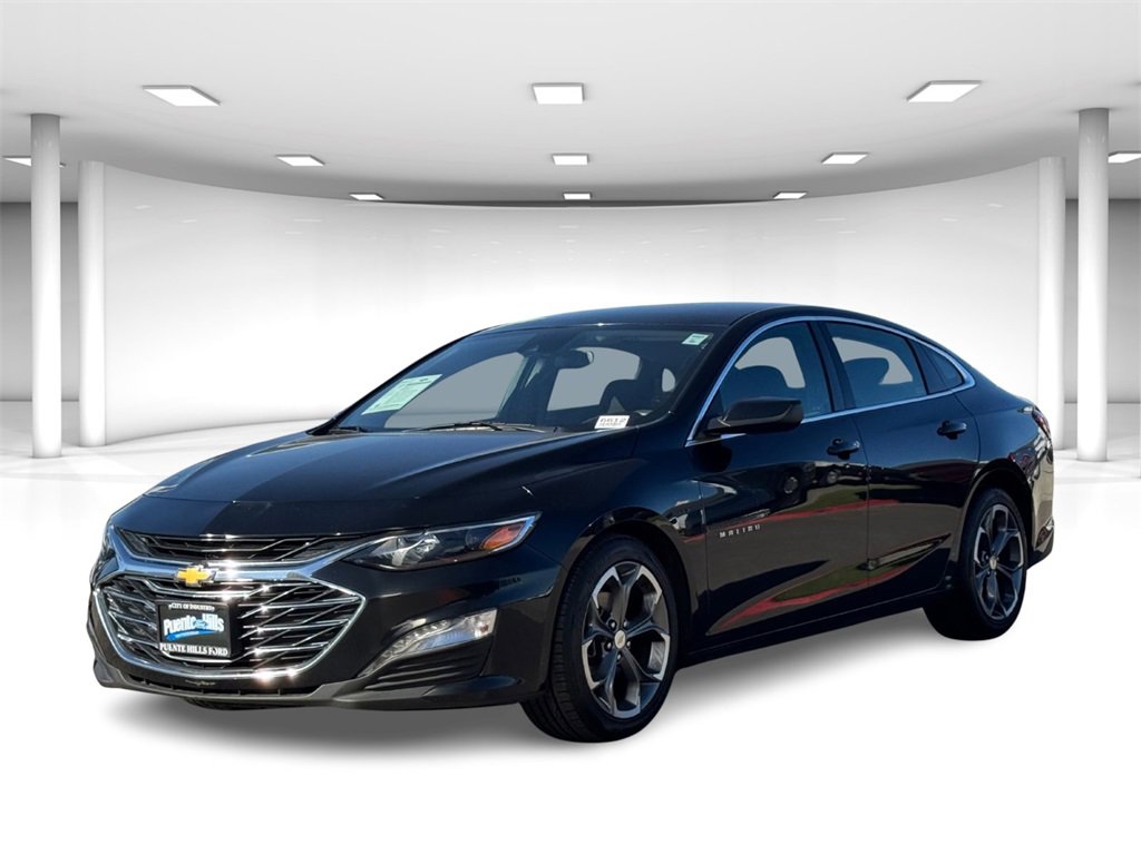 Used 2023 Chevrolet Malibu LT image 2