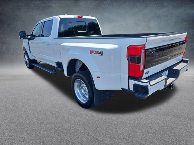Certified 2026 Ford F450 Platinum w/ FX4 Off-Road Package AWD/4WD image 5