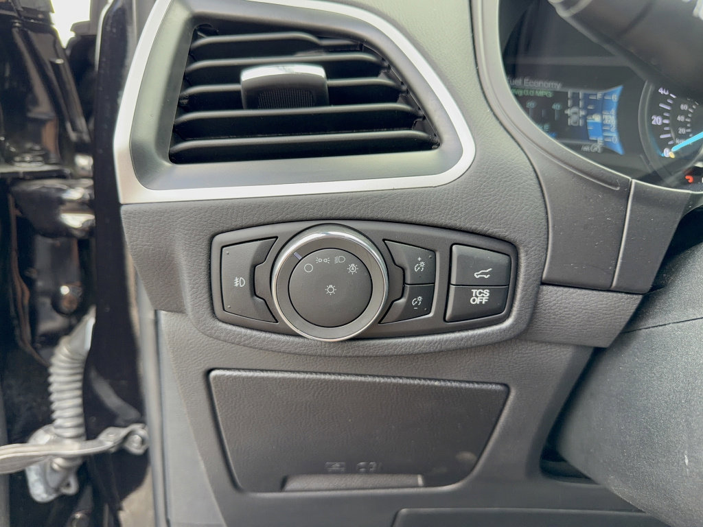 Certified 2024 Ford Edge ST-Line image 24