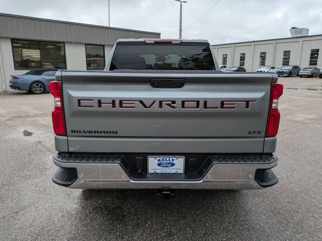 Used 2023 Chevrolet Silverado 1500 LTZ image 3