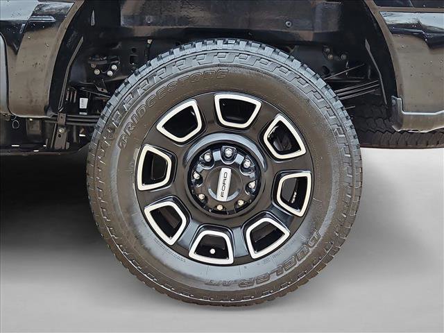 Certified 2025 Ford F250 Platinum image 24