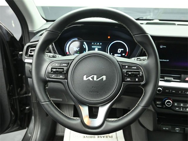 Used 2022 Kia Niro EX image 31