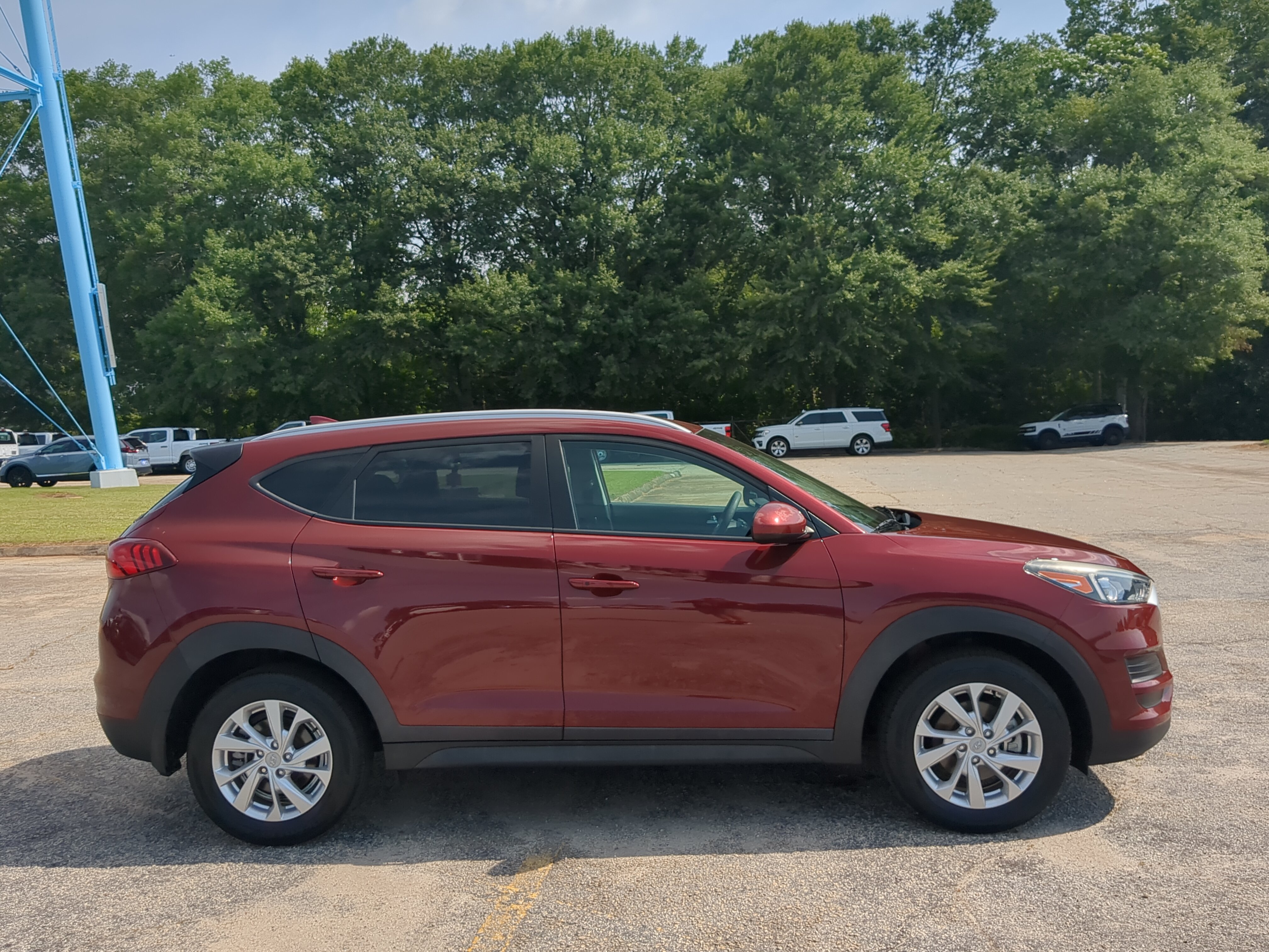 Used 2019 Hyundai Tucson Value FWD image 2