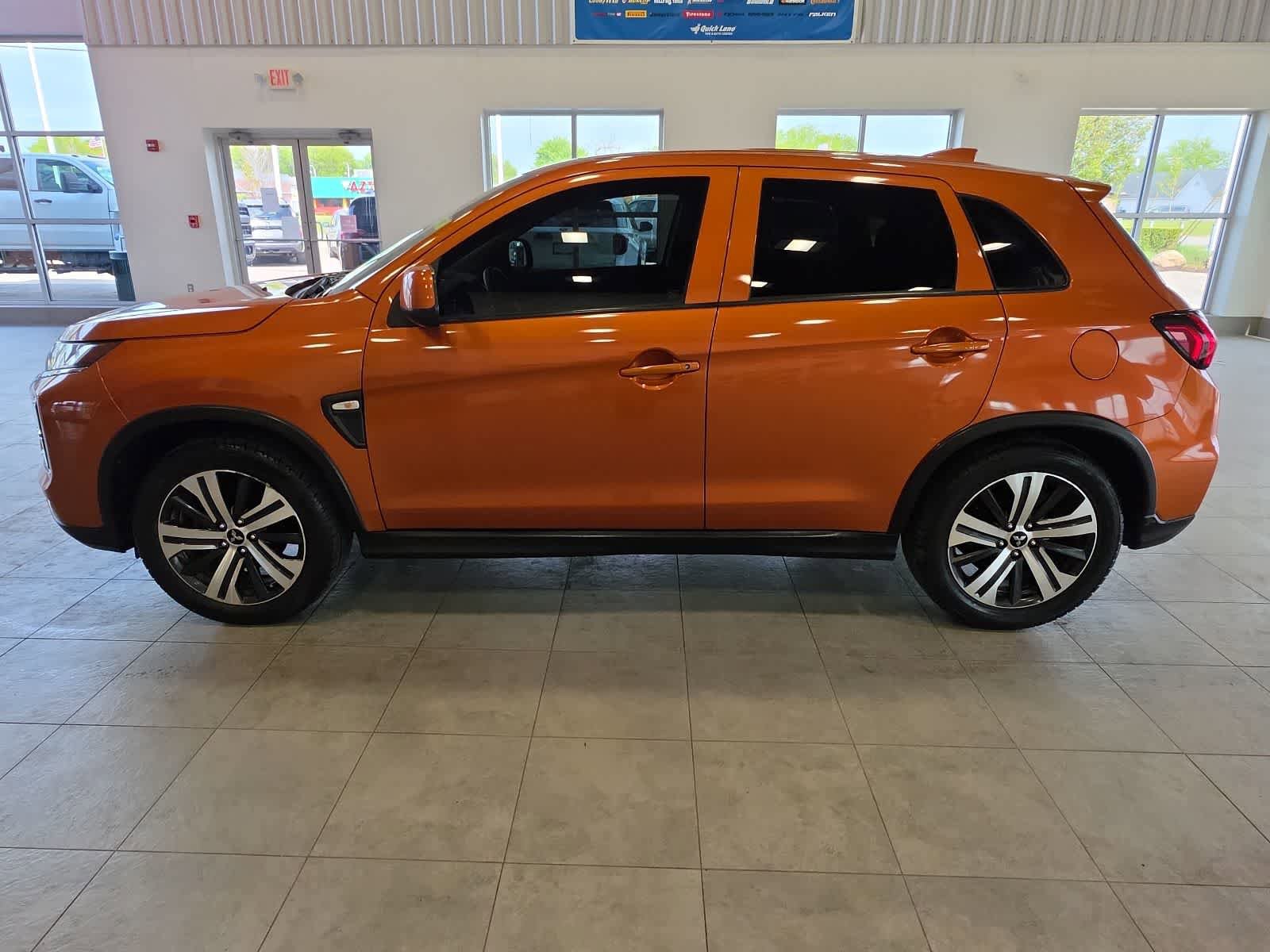 Used 2020 Mitsubishi Outlander Sport ES FWD image 12