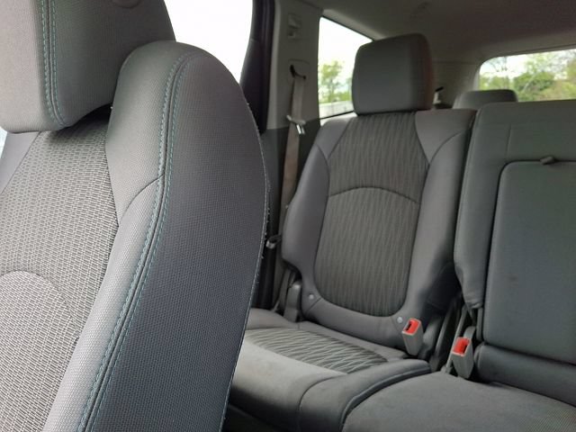Used 2017 Chevrolet Traverse LS FWD image 21