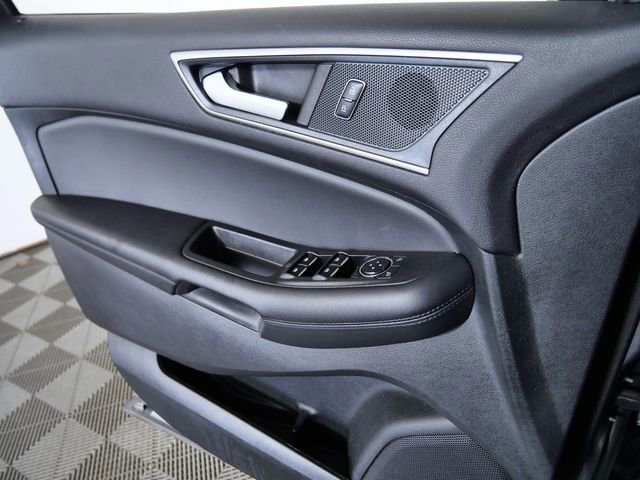 Certified 2024 Ford Edge SEL w/ Convenience Package AWD/4WD image 25