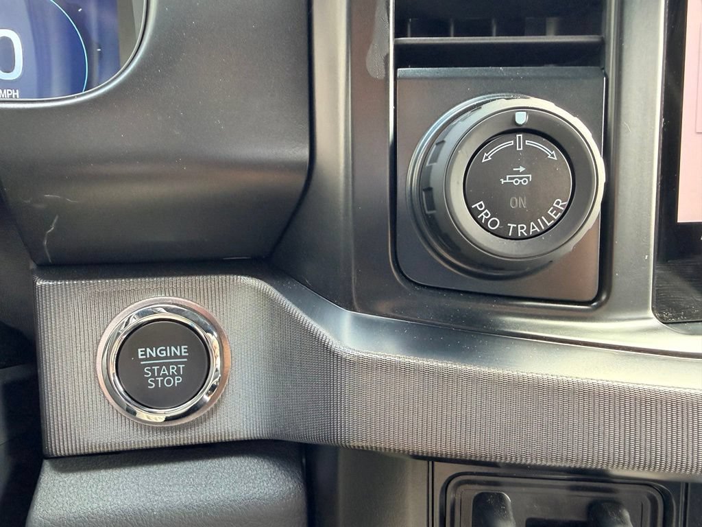 Certified 2026 Ford F250 Platinum AWD/4WD image 38