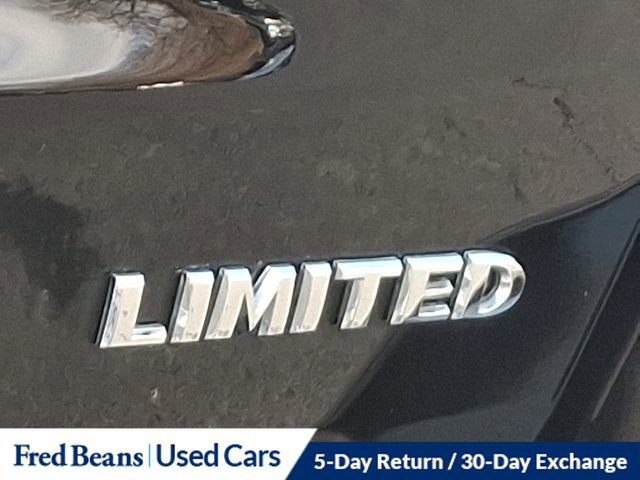 Used 2018 Jeep Grand Cherokee Limited image 33