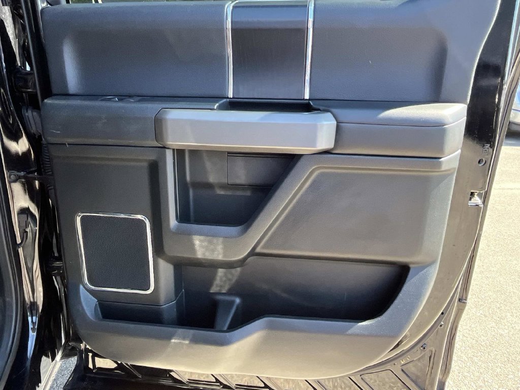 Certified 2019 Ford F150 Platinum w/ Technology Package AWD/4WD image 24