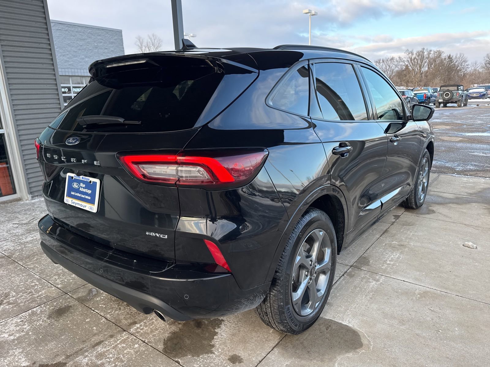 Certified 2024 Ford Escape ST-Line Select w/ Tech Pack #2 image 5