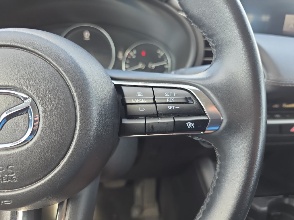 Used 2025 MAZDA MAZDA3 s FWD image 18