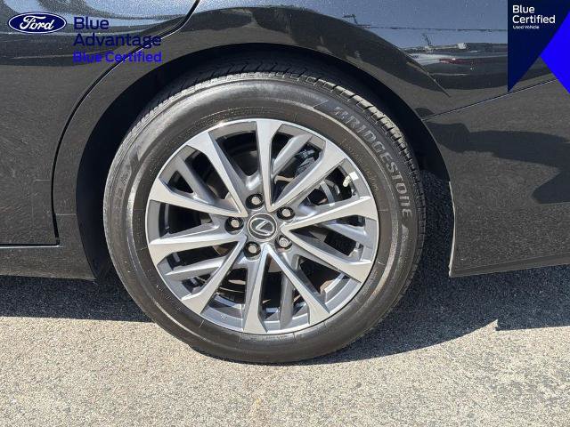 Used 2025 Lexus ES 350 w/ Accessory Package (Z1) FWD image 8