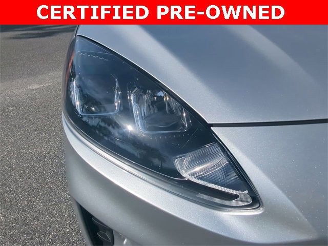 Certified 2020 Ford Escape SE image 11