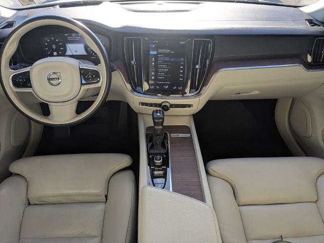 Used 2020 Volvo V60 T5 Inscription FWD image 15