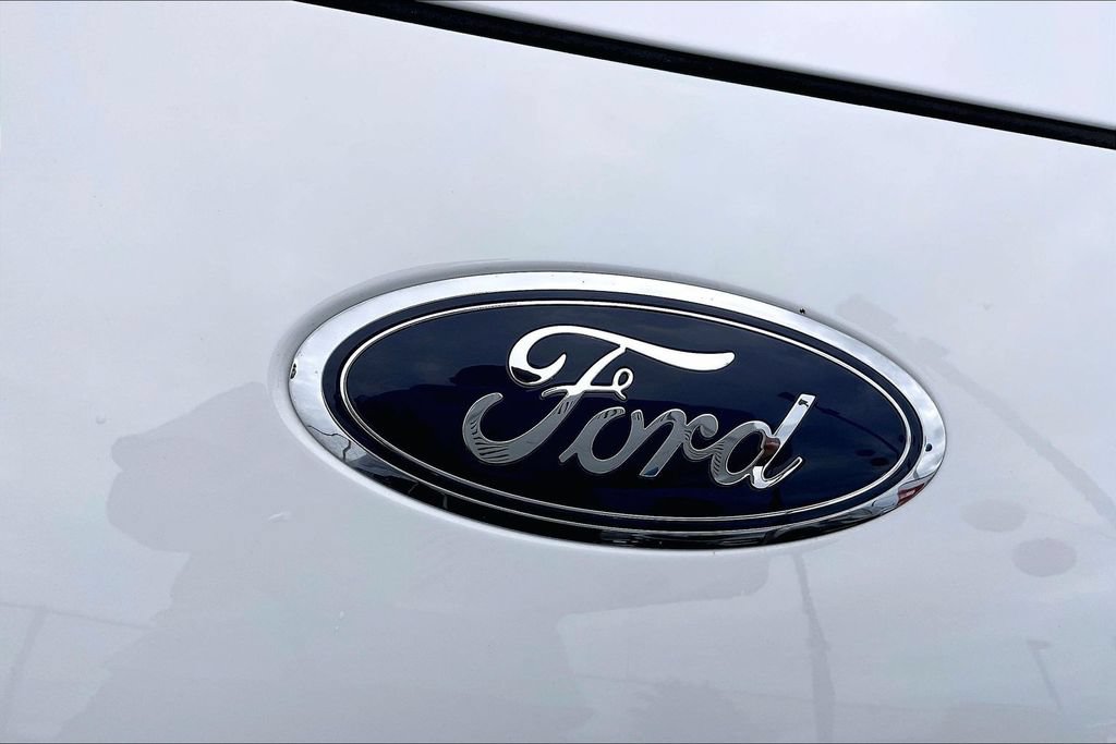 Certified 2022 Ford Escape S AWD/4WD image 33