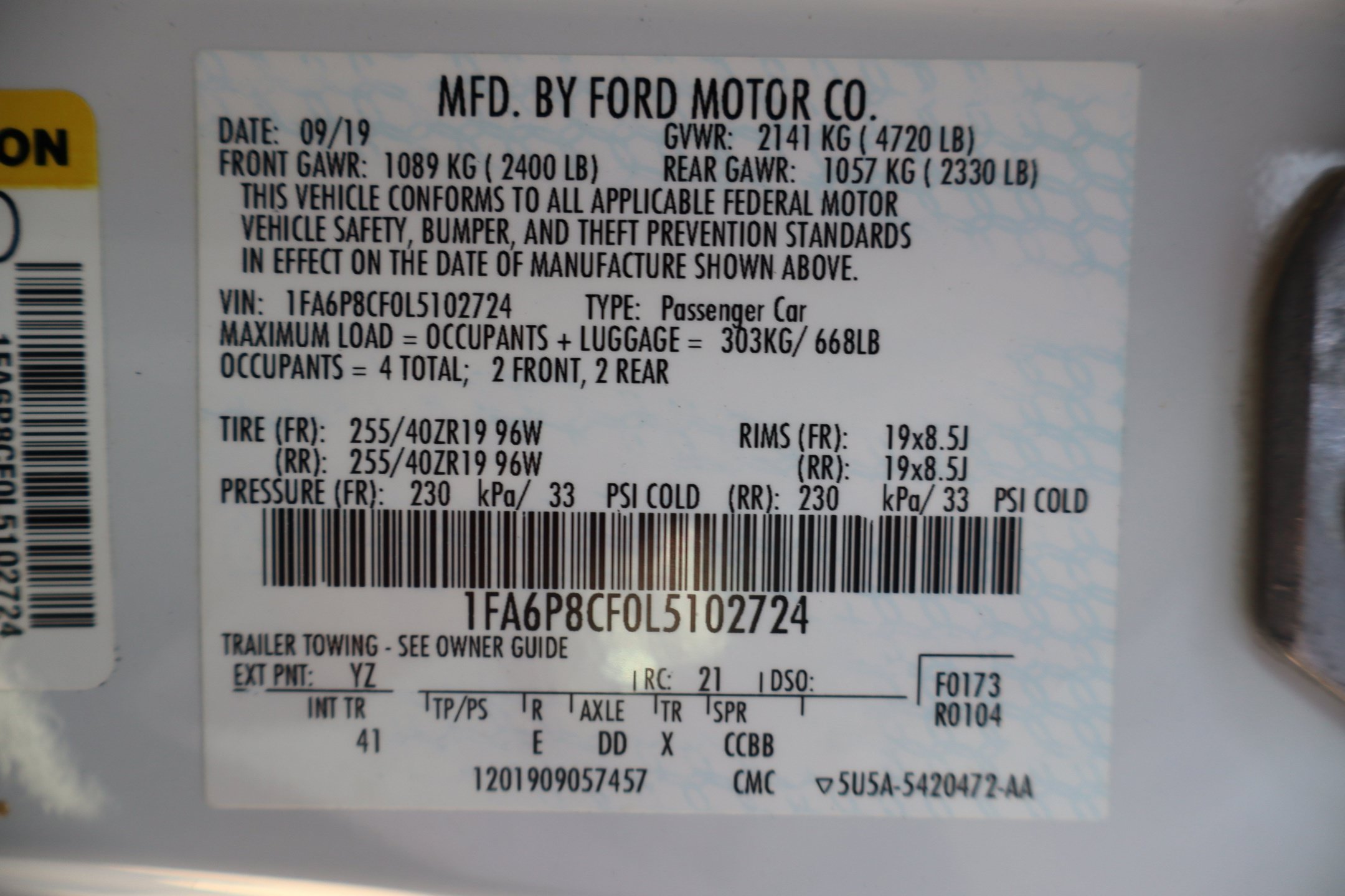 Certified 2020 Ford Mustang GT Premium w/ Black Accent Package RWD image 30