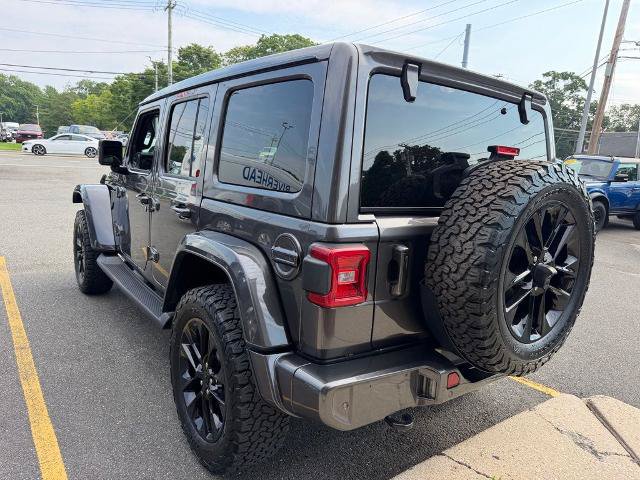 Used 2021 Jeep Wrangler Unlimited Sahara AWD/4WD image 4