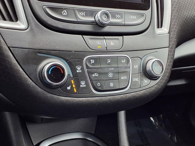 Used 2024 Chevrolet Malibu LT w/ Midnight Edition image 16