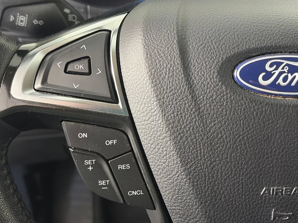 Certified 2024 Ford Edge SEL AWD/4WD image 17
