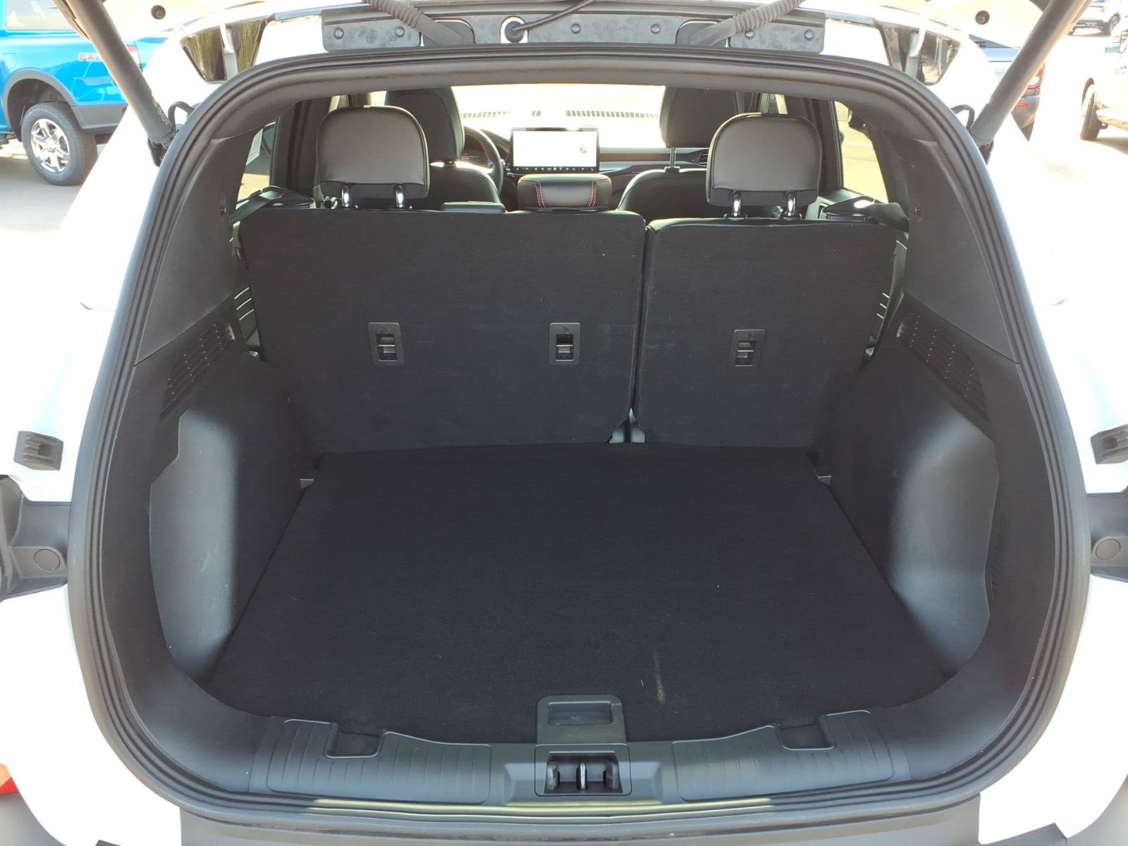Certified 2025 Ford Escape ST-Line Select w/ Tech Pack #1 AWD/4WD image 20