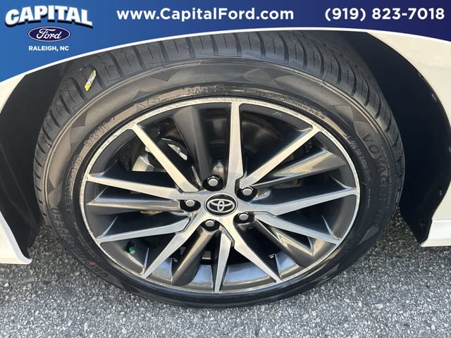 Used 2023 Toyota Camry XLE FWD image 13