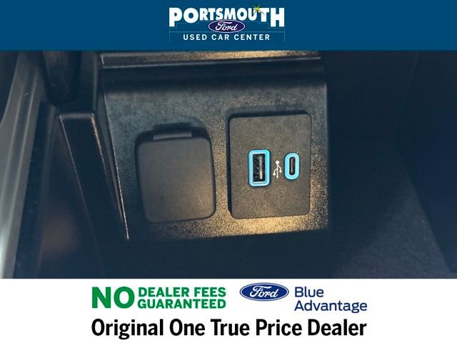 Certified 2022 Ford Explorer XLT w/ Equipment Group 202A image 18