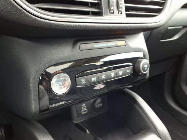 Certified 2024 Ford Escape Platinum w/ Premium Technology Package AWD/4WD image 21