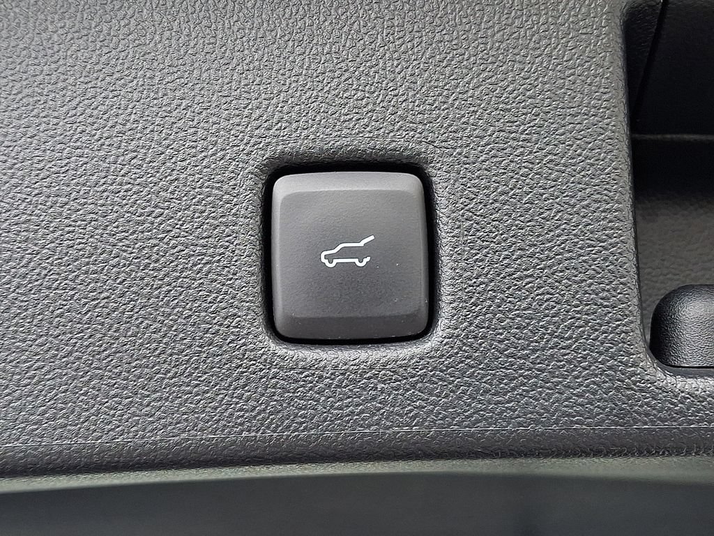 Certified 2022 Ford Escape SEL AWD/4WD image 29
