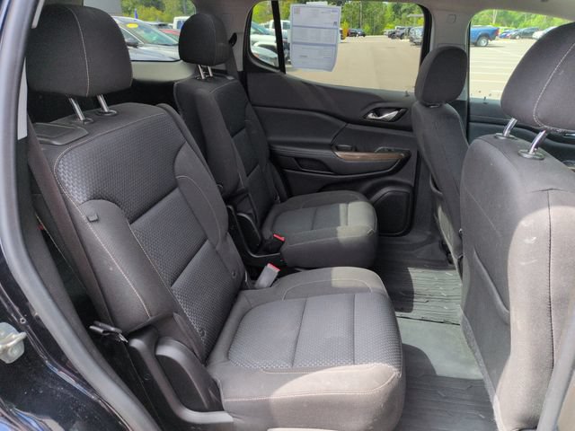 Used 2021 GMC Acadia SLE w/ Driver Convenience Package FWD image 18
