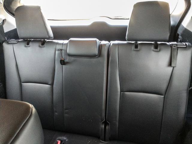 Used 2023 Toyota Highlander XLE FWD image 16
