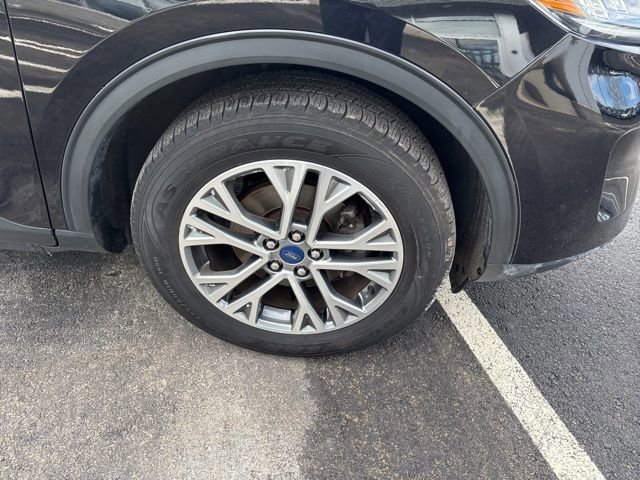 Certified 2022 Ford Escape SEL w/ Technology Package image 9
