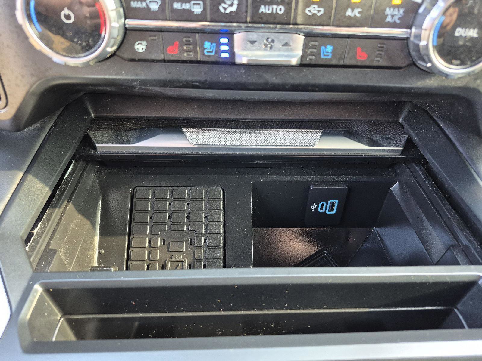 Certified 2024 Ford F250 Platinum image 22