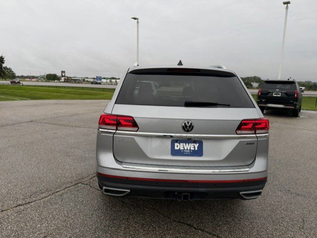 Used 2023 Volkswagen Atlas SEL AWD/4WD image 8
