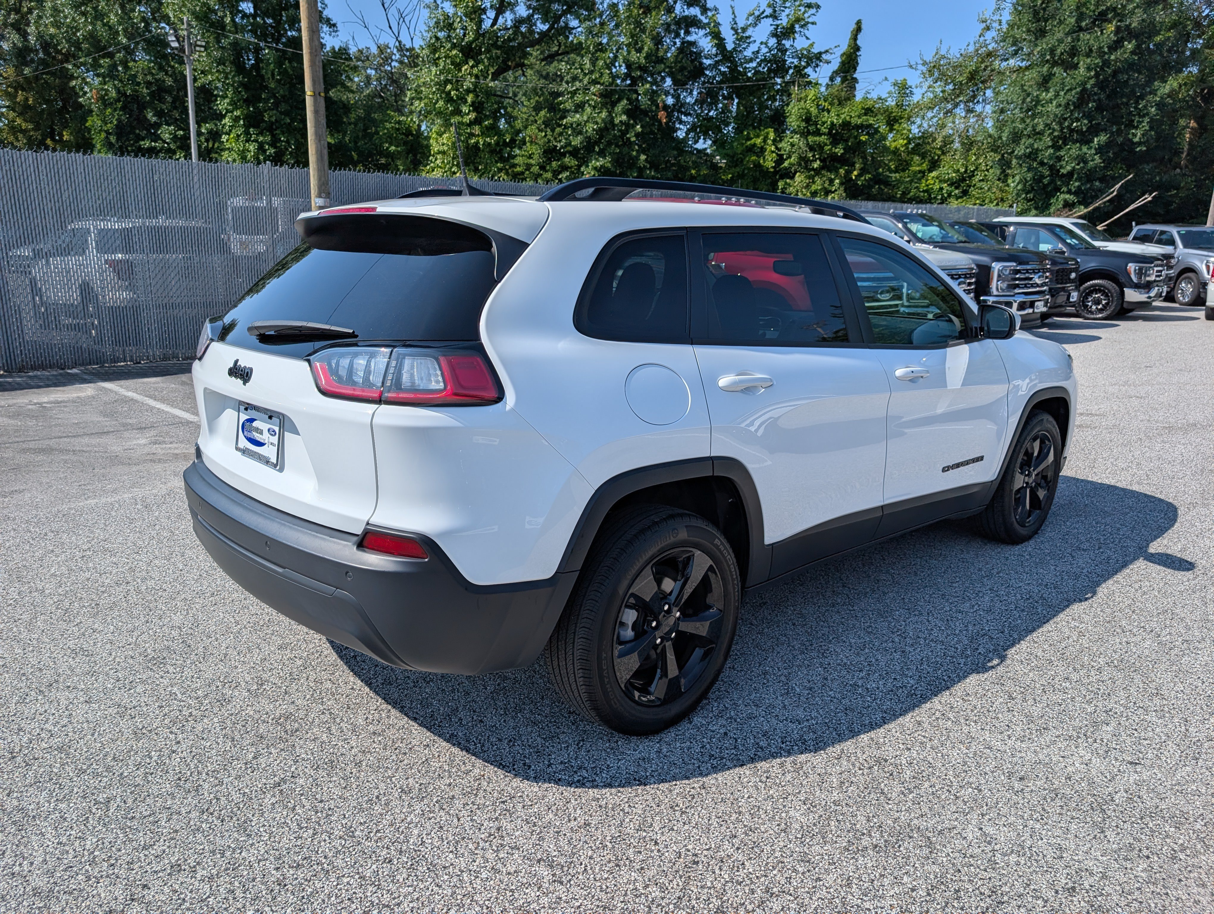 Used 2020 Jeep Cherokee Latitude Plus FWD image 7
