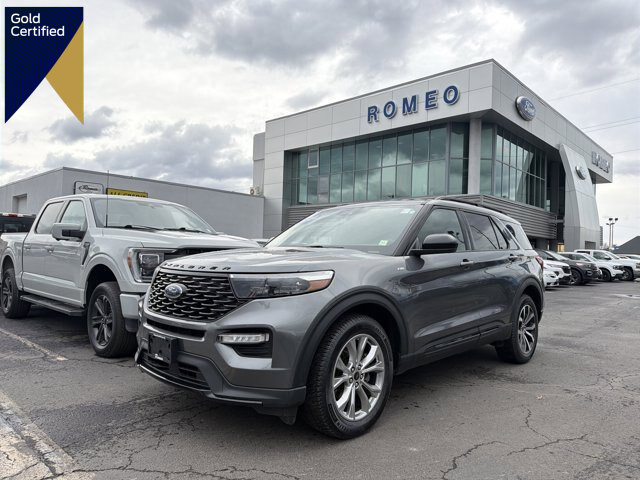 Certified 2022 Ford Explorer ST-Line AWD/4WD image 1