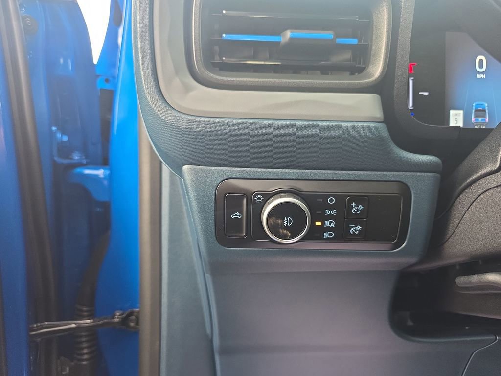 Certified 2025 Ford Maverick Lobo AWD/4WD image 22