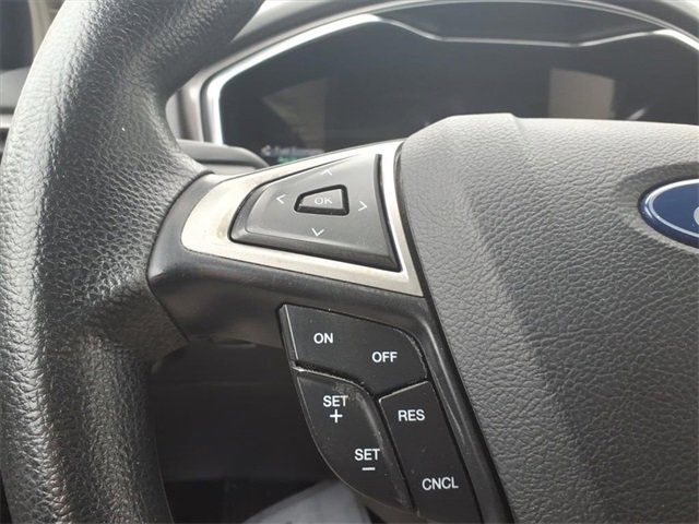 Certified 2020 Ford Fusion SE image 15