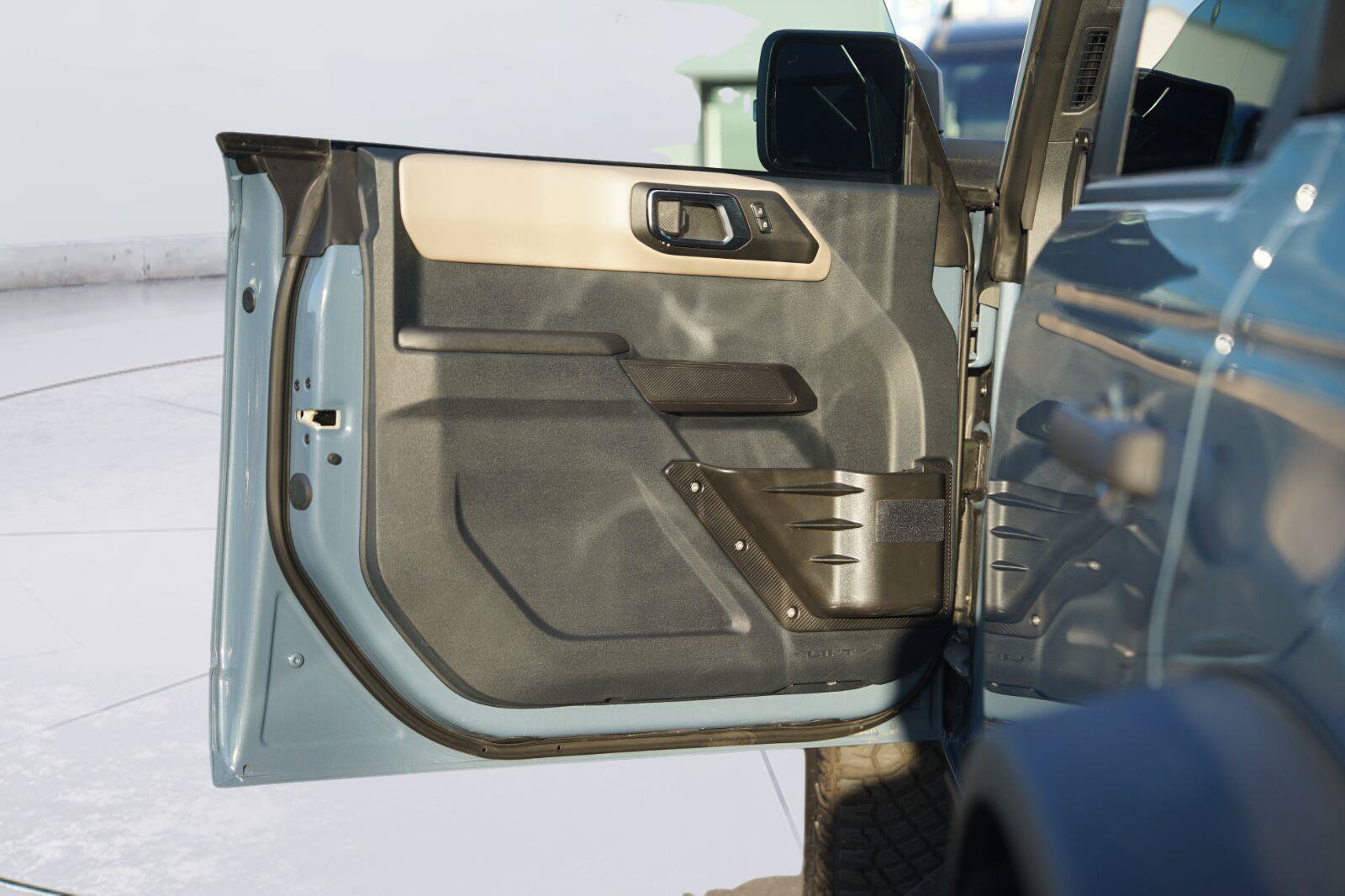 Certified 2024 Ford Bronco Wildtrak AWD/4WD image 30