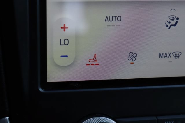 Certified 2024 Ford Edge SEL AWD/4WD image 34
