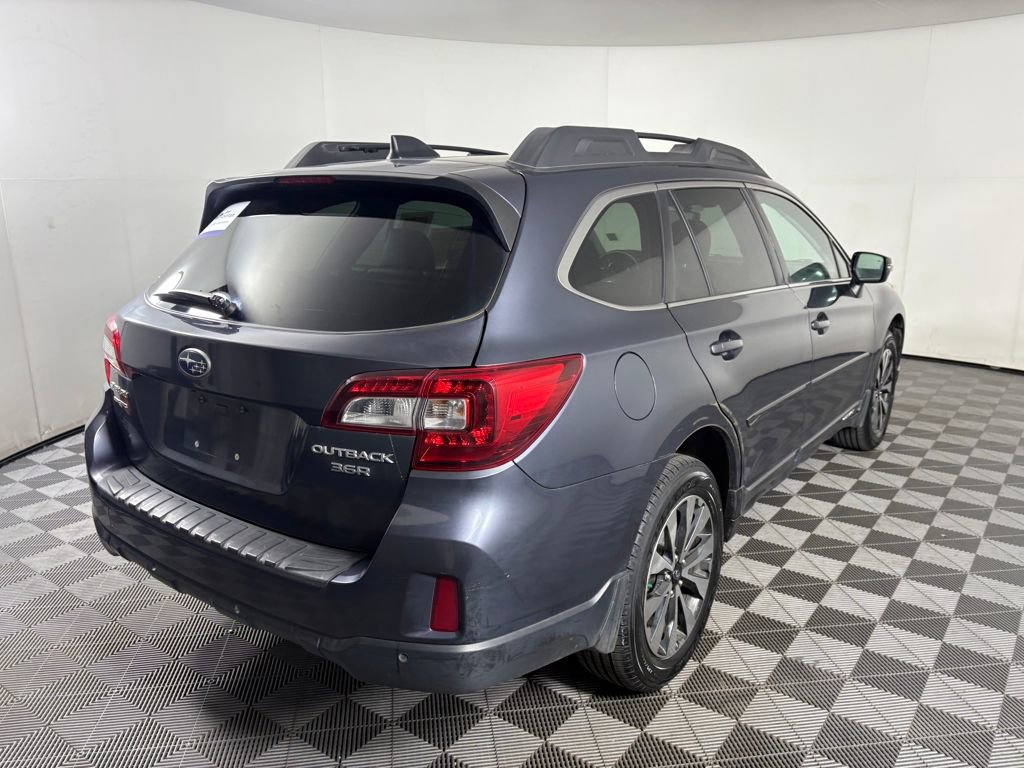 Used 2017 Subaru Outback 3.6R Limited image 7