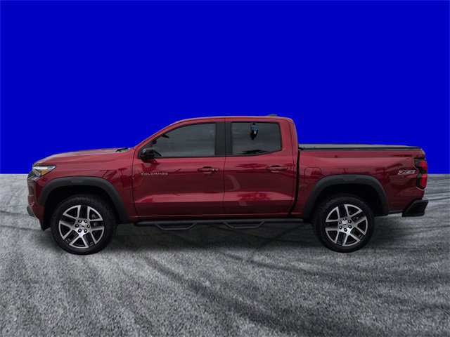 Used 2023 Chevrolet Colorado Z71 w/ Z71 Convenience Package 2 image 2